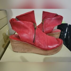 EUC A.S.98 NORBIE Red Leather Wedge Sandals with Side Zipper 40